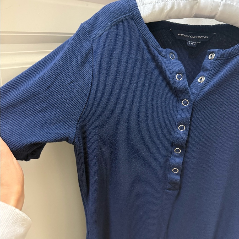 French Connection Navy Ribbed Button-Front Top - Picture 7 of 10